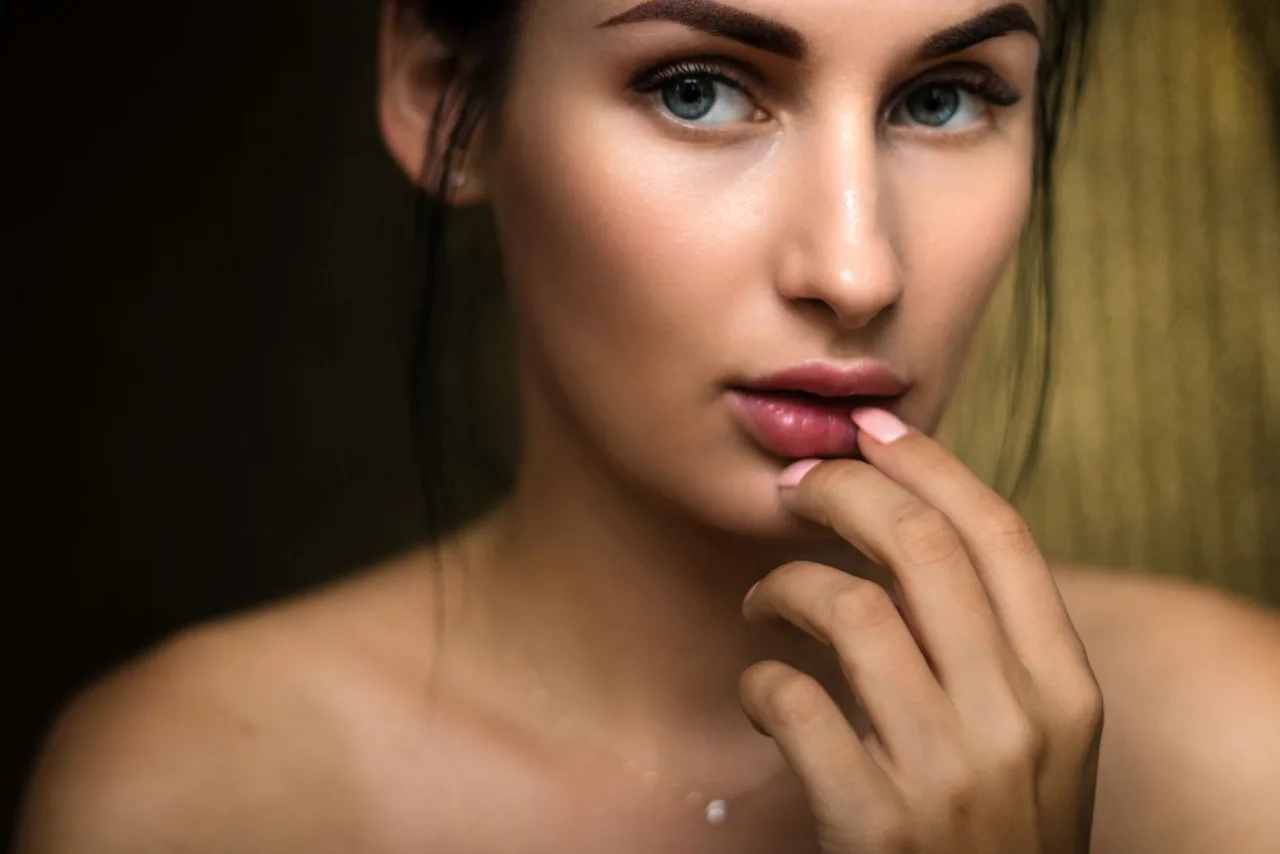 Wie erreicht man die natürliche Proportion in der Lippenästhetik?